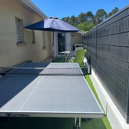 Climatise Avec Terrasse Et Parking Clos A Apartman
